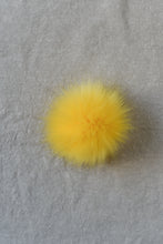 Snap-On Faux Fur Pom-Poms