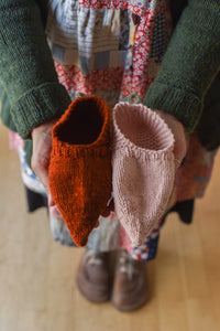 Bunny + Carrot Cozy Pattern