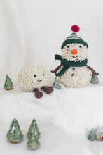 Wooly Snowman + Snowball Pattern