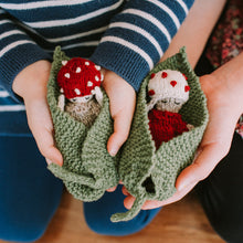 Toadstool Doll &amp; Leaf Set Pattern