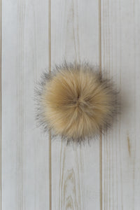 Faux Fur Pom Pom Mocha, Snap Closure – Wool and Company