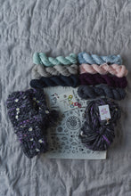 Knit Collage Mitten Kit - Daisy Chain