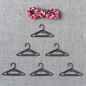 Tiny Hanger & Twine Set