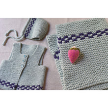 Lille En Set: Blanket, Bonnet and Vest